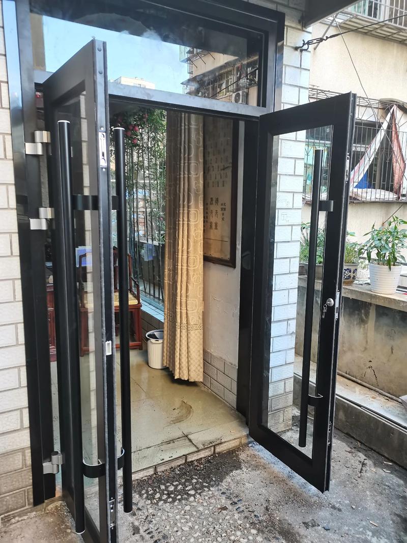 铝合金门窗在建筑行业的广泛应用